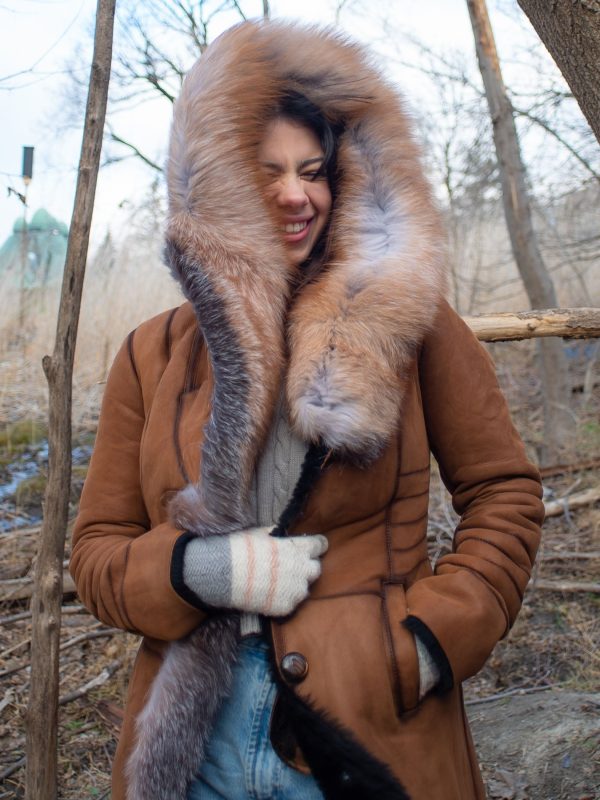 Chantal's Tan Shearling coat with large fox fur hoodie and trim - Image 6