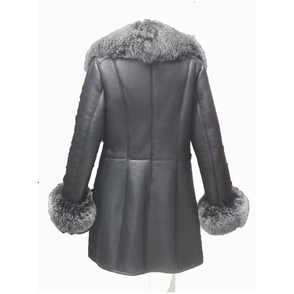 Stella black shearling coat with fox fur trim - Image 2